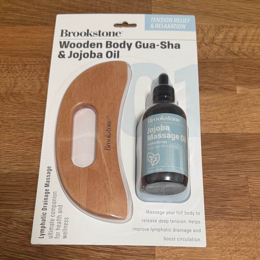 Brookstone Natural Wood Gua-Sha and Jojoba Oil Set